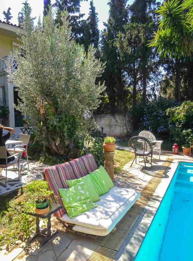 St. Thomas Bed And Breakfast Paianía Εξωτερικό φωτογραφία